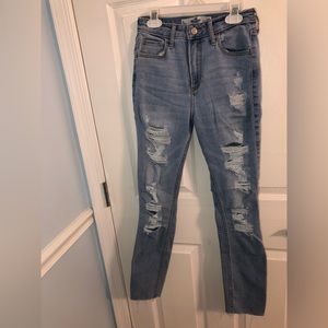 Hollister Curvy High-Rise Crop Super Skinny Jean Size 1L
